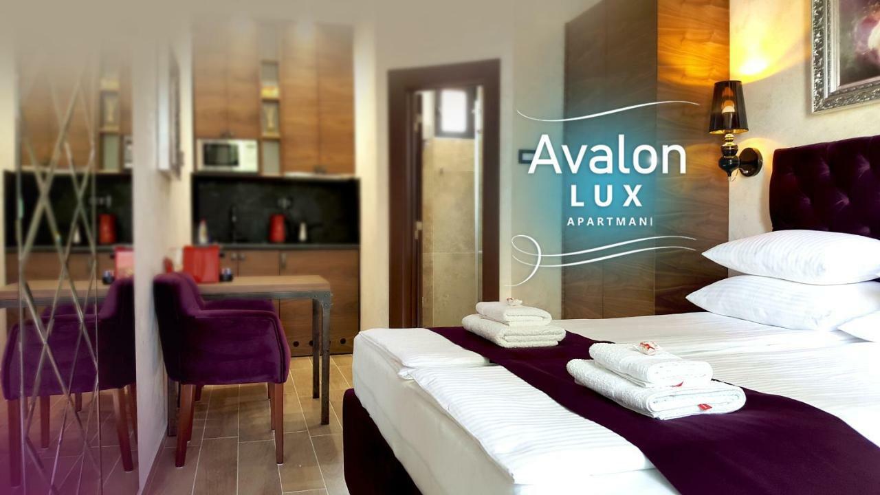 Avalon Lux Studio Apartment Novi Sad Exterior photo